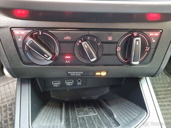 Seat Ibiza VW Polo 1.0tsi led klimatizace Navigace PDC - 11