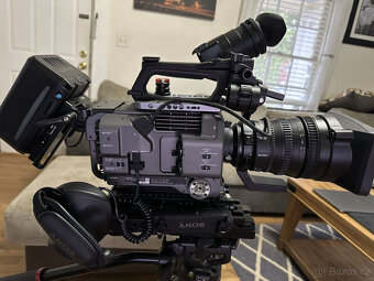 Fotoaparát Sony Cinema Line FX9 w28-135 F4(ILMEFX6V) a přísl - 11