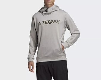 KUPIM ADIDAS TERREX oBLECENIE velkost S - 11