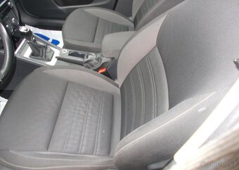 Škoda Octavia 1,6 TDI 85KW nafta manuál 85 kw - 11