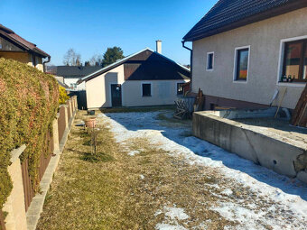 Prodám RD pro 2 apartmány v Černé v Pošumaví na Lipně - 11