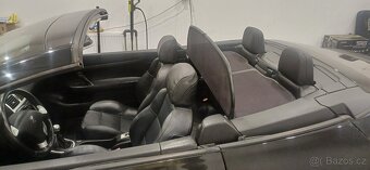 Peugeot 307cc  2.0 i, najeto 137000km - 11