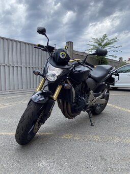 Honda CB600F Hornet - 11