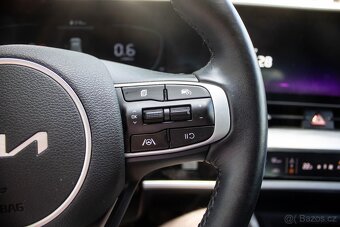 Kia Sportage 1.6 T-GDi Gold 2023 - 11