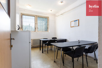 Prodej výrobní haly s administrativní a sociální částí - 11