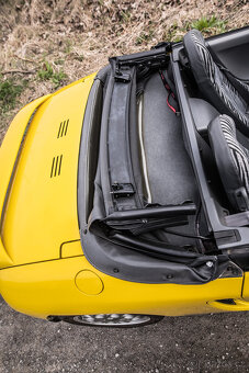 Honda Beat 93, najeto 20 tkm, unikátní kus, stav nového vozu - 11