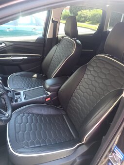 Ford Kuga Vignale 4x4 1.5 Benzín 2018 - 11