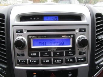Hyundai Santa Fe, 2,2CRDI - 110KW - "4x4" - ČR - 11