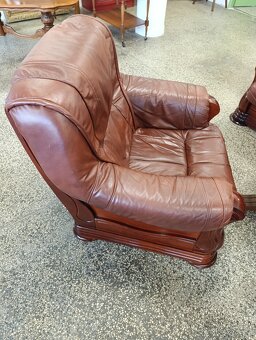 Rozkládací kožená sedací souprava, nábytek z masívu - 11