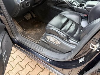 Porsche Cayenne 3.0 TDi 180kw rok- 2011 DPH - 11