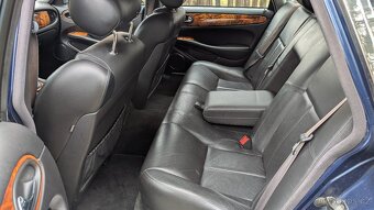 Jaguar Sovereing XJ8 - 11