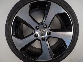 Volkswagen Golf - Originání 18" alu kola - Zimní pneu - 11