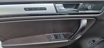 Volkswagen Touareg 3.0tdi 180kw - 11