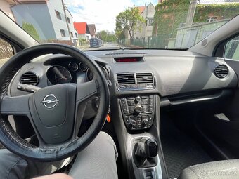 OPEL MERIVA 1,4 - 11