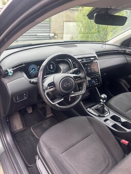 Hyundai Tucson - 11