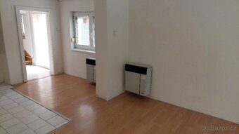 Prodej menší chalupy v Janové u Vsetína - 11