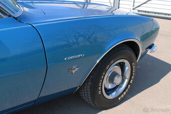 1967 Chevrolet Camaro 327 V8, manuál, vynikající stav - 11