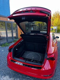 Škoda Octavia, 2,0 TDi/110kW LIM. STYLE - 11