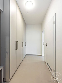 Pronájem bytu 2+kk se záhradou, 64 m2, Praha í - 11
