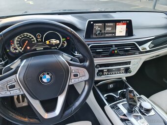 BMW 740xd G12 Executive Lounge, Individual, FULL výbava - 11
