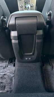 Volvo V40 D3 automat - 11