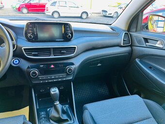 HYUNDAI TUCSON 1.6 CRDi 4x4 6 RYCHLOSTÍ VYHŘEV SEDADEL+VOLAN - 11