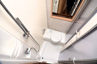 Karavan Hymer Eriba Nova 560 GL - 11