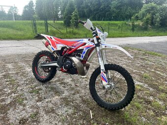 Beta 300 Xtrainer| SPZ | STK | 52mth | 2022 | zvednuta - 11