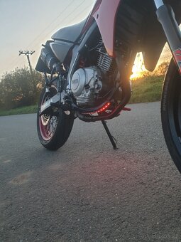 Yamaha XT 125x - 11