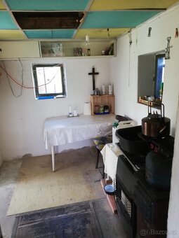 Prodej chaty s pozemkem - 11