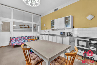 Prodej RD 5+1,  CP 5.677 m², Jaroměřice - 11