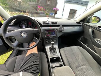 Volkswagen passat b6 variant - 11