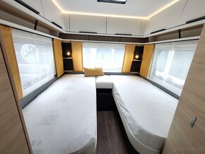 Obytný přívěs Fendt Apero 495 SG nový skladem - 11