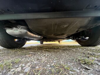 Golf IV 1.6Fsi (3dv.) - 11