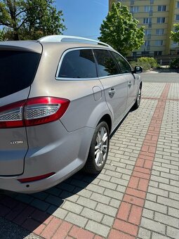 Ford Mondeo - 11