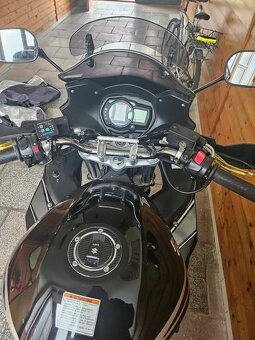 SUZUKI GSX 1250 FA - 11