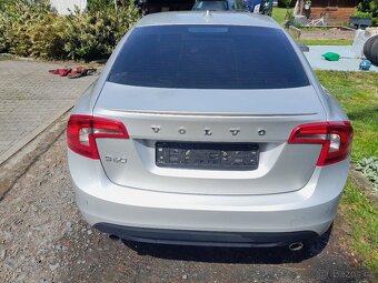 Volvo S60 3.0 T6 AWD 224 kw ,  150 420 km, první majitel - 11