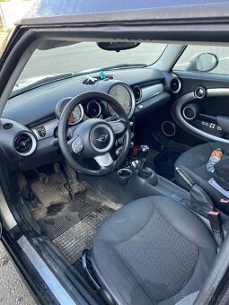 Mini Cooper Clubman - 11