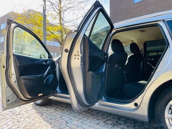 Mazda 6 2.0i 121KW BENZIN AUTOMAT VÝHŘEV SENZORY - 11