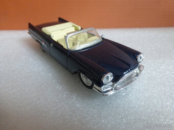 modely aut 1:43 4. - 11