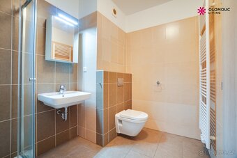 Olomouc Řepčín - pronájem větší 1+kk s terasou - 11