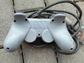 Playstation 1 scph-5552 ČIP, OVP, PAL nová mechanika - 11