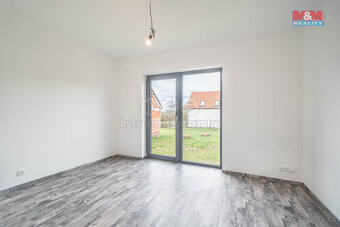 Prodej rodinného domu 137 m², pozemek 1245 m² Zichovec - 11
