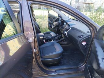Hyundai ix35 2.0CRDi 4x4-Koup.ČR,CEBIE, SERVISKA, PO SERVISU - 11