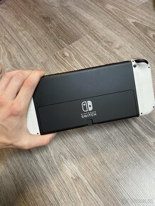 Nintendo Switch Oled - Bílá v záruce - 11