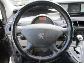 PEUGEOT 807 2,2HDI 125KW Premium AUT6 8míst 2008 - 11