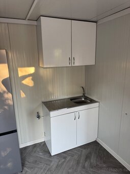 Obytný kontejner 12x3m k celoročnímu užívání - 11