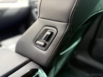 Škoda Superb Combi 2.0 TDI 8/2020 STYLE PLUS - 11