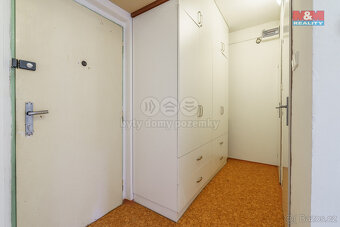 Prodej bytu 1+1, 37 m², Karlovy Vary, ul. Krymská - 11