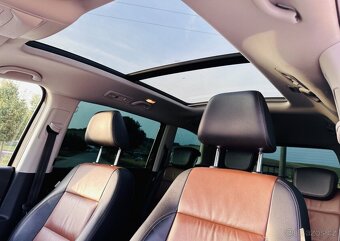 VW SHARAN 2.0 TDi 125kw. DSG panorama FULL výbava - 11